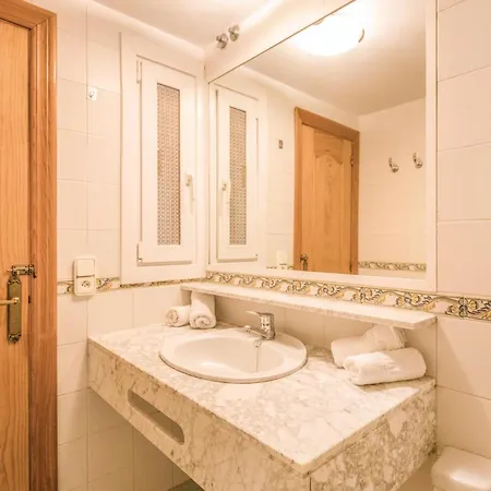 Cozy In With Kitchen Apartment Roquetas de Mar